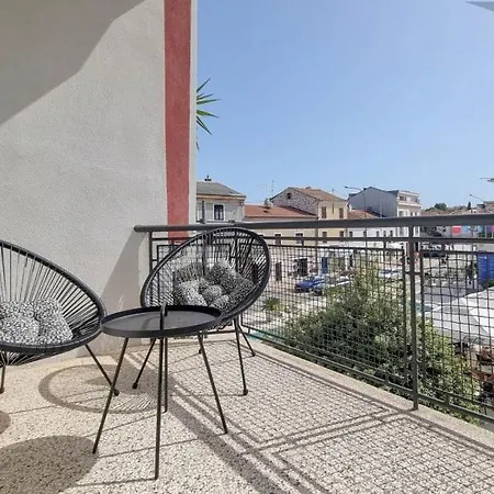 Appartement Bella *